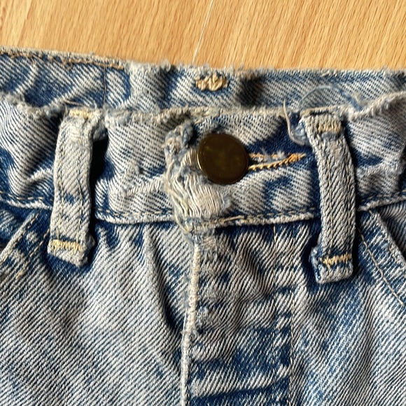 Womens vintage TNT jean shorts - size 6 - Picture 4 of 5